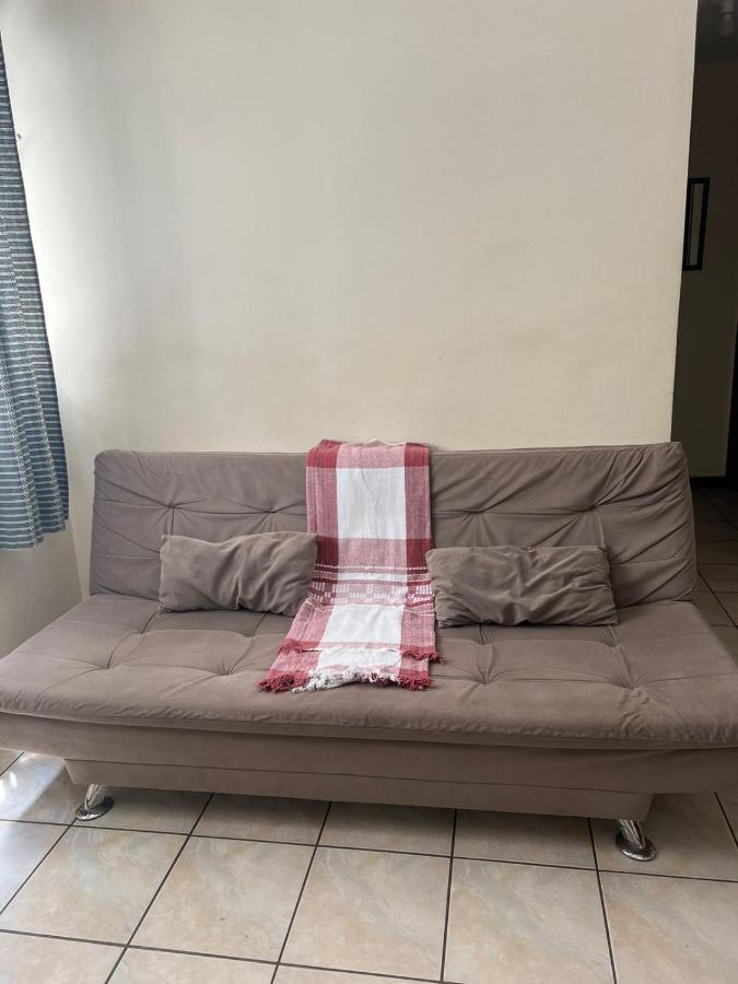 Pertinho Do Mar Apartment Убатуба Екстериор снимка